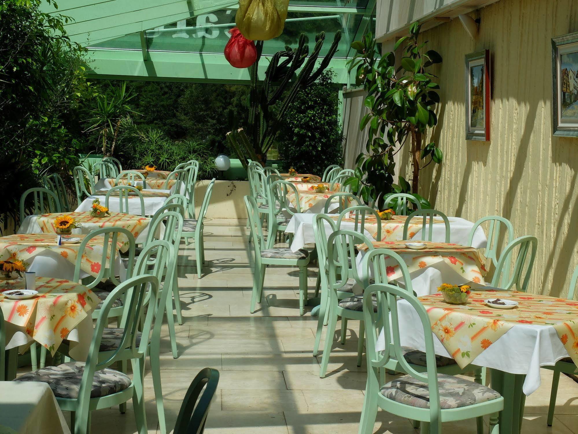 Hotel Valsana Am Kurpark Бад-Вильдбад Экстерьер фото