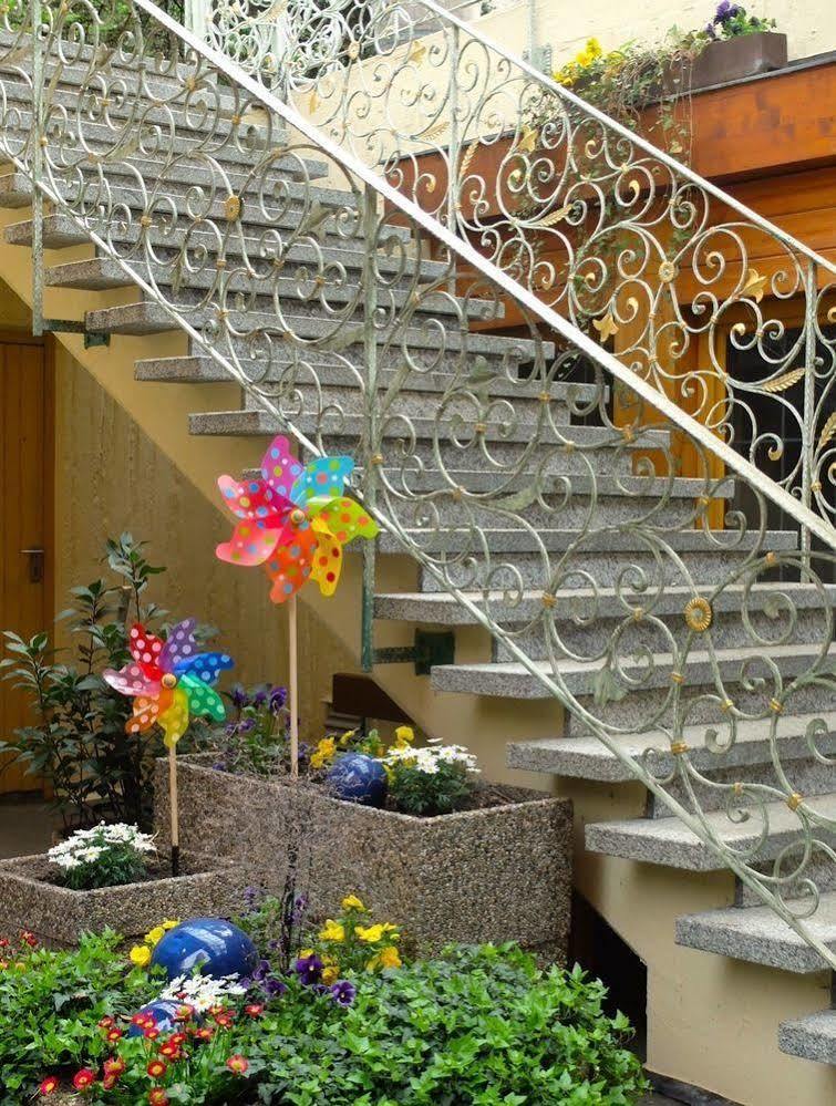 Hotel Valsana Am Kurpark Бад-Вильдбад Экстерьер фото